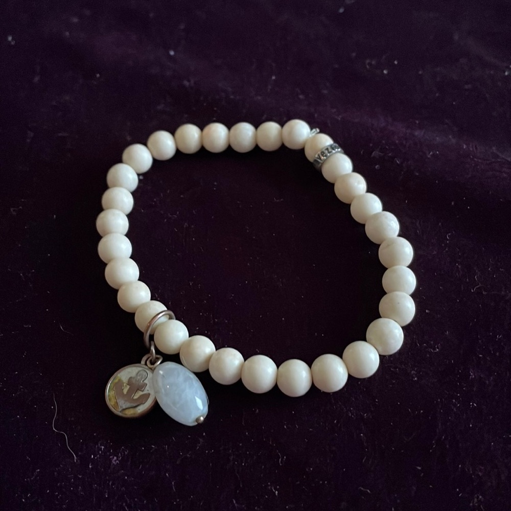 Chavez for Charity bead bracelet